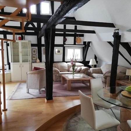 Penthouse Im Historischen Fachwerkhaus Mit Grosser Dachterrasse An Zentralster Lage 보파르트 외부 사진