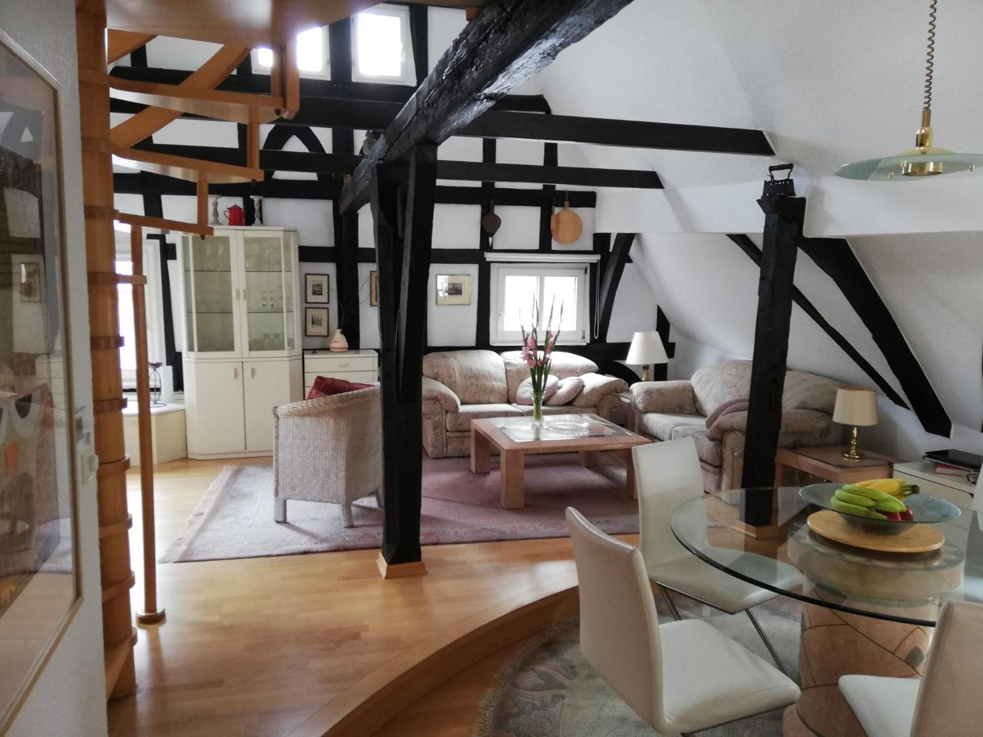 Penthouse Im Historischen Fachwerkhaus Mit Grosser Dachterrasse An Zentralster Lage 보파르트 외부 사진